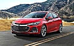 Recenze Chevrolet Cruze Hatchback 2019 - technické údaje a fotografie