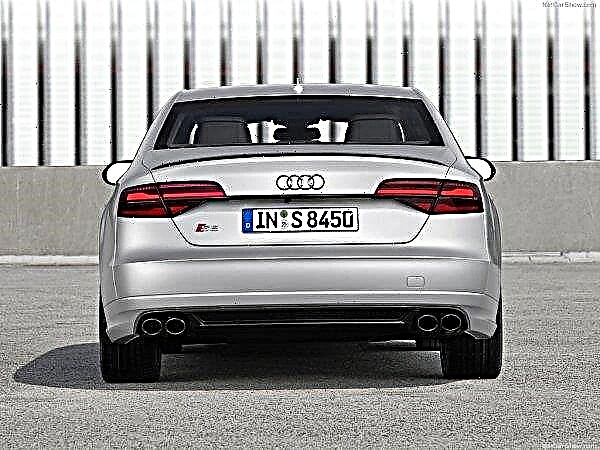 Audi S8 plus 2016 - سيارة سيدان فاخرة بروح السيارة الرياضية