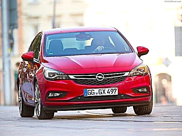 Opel Astra 2016 - the new leader of the C class