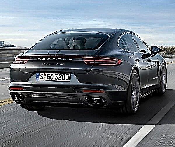 The second generation of the famous Porsche Panamera