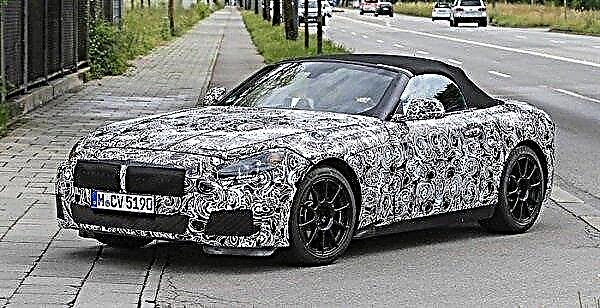 BMW is testing the new Z5 roadster