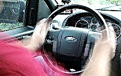Steering wheel vibration - what is it and how to fix it