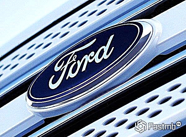 Ford retira autos