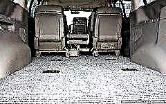 Reparación de alfombras de bricolaje en un automóvil